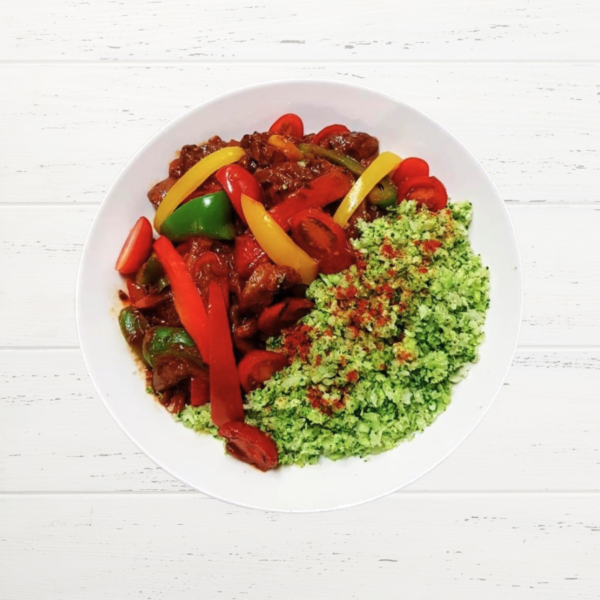 Glunderende Goulash met broccoli rijst (koolhydraatarm)