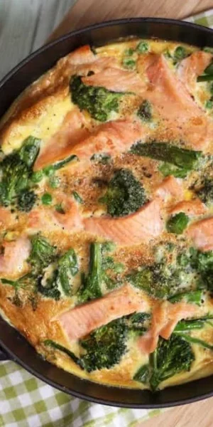 Frittata met zalm en spinazie
