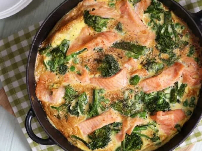 Frittata met zalm en spinazie